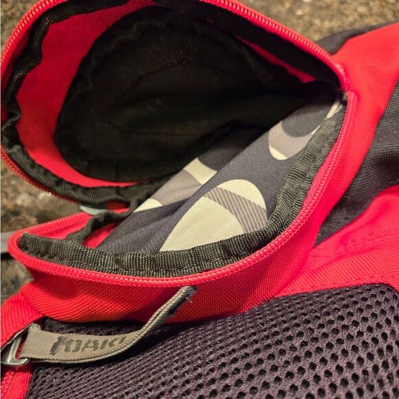 Oakley Red and Black Backpack - Picture 10 of 12